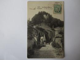 CPA   HAUTE MARNE  VIGNORY LA RUE DES FOSSES - Vignory