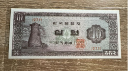 Korea, South，10 Won ， Pick 33e，GEM UNC Condition - Corea Del Sud