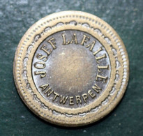 Jeton De Nécessité De Jeu De Comptoir "20 Centimes  à Consommer - Josef Lafaille - Antwerpen / Anvers"  Emergency Token - Monetary / Of Necessity
