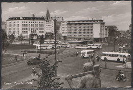 Delcampe - D-45121 Essen - Porscheplatz Um 1958 - Straßenansicht - Straßenbahn - Tram - Alte Busse - Motorrad - Essen