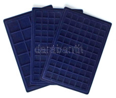 4db-os Nagyméretű (335x225mm) éremtartó Tálca Tétel, Kétféle Fészekmérettel (2+1 Felosztásban) összesen 178 Férőhellyel, - Unclassified