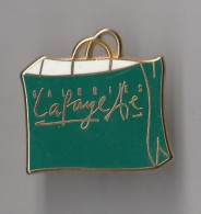 PIN'S   THEME ARTHUS BERTRABD  SAC GALERIES LAFAYETTE  COULEUR VERTE - Arthus Bertrand