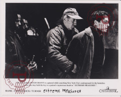 EXTREME MEASURES. HUGH GRANT. CINE CINEMA. ACTOR ACTRESS. ACTRIZ. PHOTO FOTO +-25.5X20.5CM - Other Formats