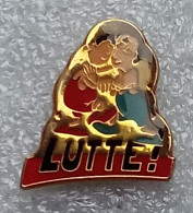 Pin's Sports - La Lutte  (207) - Lucha