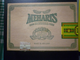 Cigares Marque Méhari Agio Fabriqué En Hollande  Avec Cigares Boite Bois En Très Bon état - Cigar Cases