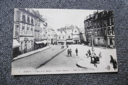 Delcampe - D 56 - Auray - Place De La Mairie - Vieilles Maisons - Hôtel Du Pavillon, Boulangerie, Docteur Dentiste Maladie De La Bo - Auray