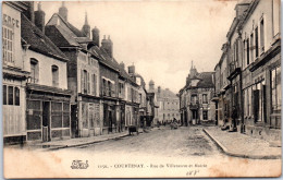 Delcampe - 45 COURTENAY - La Rue De Villeneuve Et La Mairie. - Courtenay