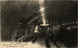 Delcampe - CPA PARIS 5e - Vue Intérieure D'une Gare Souterraine (82111) - Pariser Métro, Bahnhöfe