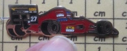 1116A Pin's Pins / Beau Et Rare / SPORTS / AUTOMOBILE F1 FERRARI ROUGE FORMULE 1 - Automovilismo - F1