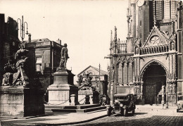 [-5%] BATIMENTS & ARCHITECTURE - Coin De La Place DArmes - Monument Fabert Et Portail Notre-Dame La Cigogne - Cart - Monuments