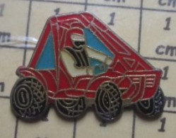 1615c Pin's Pins / Beau Et Rare / SPORTS / AUTOMOBILE BUGGY ROUGE Pour Aller Polluer Les Plages - Automovilismo - F1