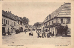 LAUTEBOURG - Place Du Marché - Ed. E. Johannes, Schiltigheim - Lauterbourg