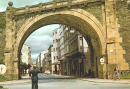 LUGO, Galicia - Puerta Obispo Odario  (2 Scans) - Lugo