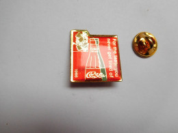 Beau Pin's , Coca Cola , Coke , Verso Doré Lisse - Coca-Cola