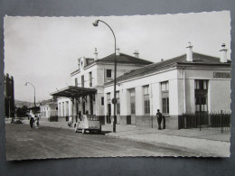 Delcampe - CP 95 Val D'Oise  ARGENTEUIL  -  La Gare Des Chemins De Fer S.N.C.F. Voiture Citroën 2cv  1961 - Argenteuil