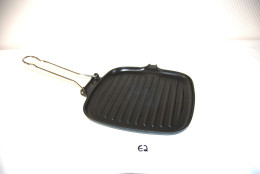 E2 POELE COUSANCES VINTAGE BISTROT - Casseroles