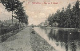 [-10%] BELGIQUE - Iseghem - Vue Sur Le Canal - Bateau - Enfant - Chemin - Bord - Th Van Den Heuvel - Carte Postale Ancie - Izegem