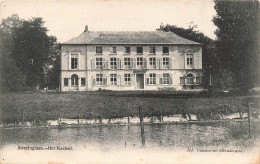 [-5%] BELGIQUE - Alveringhem - Het Kasteel - étang - Château - Cour - Porte - Ed Vandoorne Steculorum - Carte Postale An - Alveringem