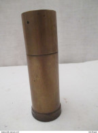Gros  Briquet  De Bureau  A Essence  Trè Bon état  - Marqué Claverand  - H 12 Cm - Armas De Colección