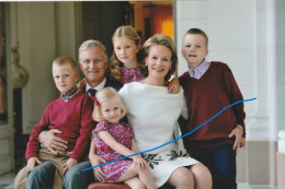 Kerst- En Nieuwjaarswensen Voor 2013 Vanwege Prins Filip En Prinses Mathilde. Foto : Gezin. Bedankingskaart - Autres & Non Classés