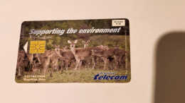 MAURITIUS-(MU-MAU-0064)-Mauritian Deer-(2)-(25units--R30)-(1/1998)-(00-2-00022057)-(tirage-30.000)-good Card - Mauritius