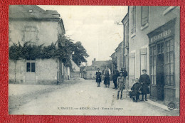 Delcampe - CPA 18 MAREUIL Sur ARNON - Route De LUNERY - Animation - Commerce Guignard - Sonstige & Ohne Zuordnung
