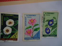 DAHOMEY  USED  3  STAMPS FLOWERS - Altri & Non Classificati