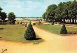 [-5%] FRANCE - Blaye - Jardin Public - Artaud Père & Fils - Animé - Carte Postale - Blaye