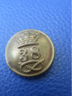 Bouton Ancien Bombé Laiton/ GB/Couronne Royale & Chiffre " 38"/ SMITH & WRIGHT/ Birmingham/ Mi- XXème ?    BOUT245 - Buttons