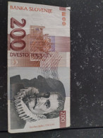 SLOVENIE BILLET 200 TOLARS - Slovenia