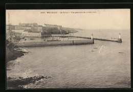 CPA Belle-Ile, Le Palais, Vue Générale De L`avant Port  - Palais