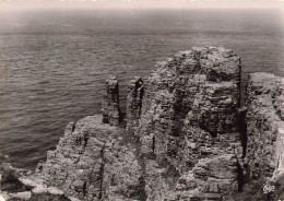 [-5%] FRANCE - 35 - Cap Fréhel - LAiguille - Le Gouffre - Edit Réal Photo - Mer - Rochers - Carte Postale Ancienne - Cap Frehel