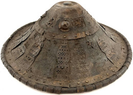 Äthiopien: Prunkschild Um 1900/1930 Eines Amharischen Ras. Rundes Leder Mit Messing-Beschlägen Und Stoffbezug. Durchmess - Other & Unclassified