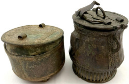 Ghana, 2 Bronzegefäße Der Akan-Region: "Forowa". Bronzene Deckeldose Für Familiendinge. Höhe 9 Cm. "Kuduo" Mit Sankova-V - Other & Unclassified