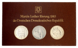 Themensatz "Martin-Luther-Ehrung" 1983. Schloßkirche, Wartburg 1983 (!) Und Luthers Geburtshaus In Hartplastik Mit Braun - Other & Unclassified