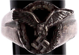 Drittes Reich: Silberner Fingerring Der Luftwaffe. Ringgröße 20. 8,65 G. Sehr Schön - Other & Unclassified