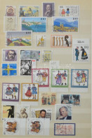 **, O NSZK 1991-2000 Főleg, 1964-től Teljesen Postatiszta Gyűjtemény 16 Lapos A4-es Berakóban. Gondozott Szép Anyag! - Other & Unclassified