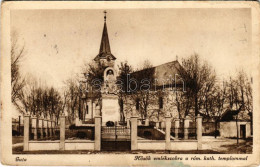 * T2/T3 1944 Gúta, Kolárovo; Hősök Emlékszobra A Római Katolikus Templommal / Military Heroes Monument, Church (EK) - Unclassified