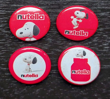 Badges Peanuts Snoopy Peanuts De La Marque Nutella - Altri & Non Classificati