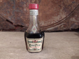 Ancienne Mignonnette Liqueur Royale Pêche Angoulême Charente - Miniaturflaschen