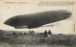 Delcampe - PC AVIATION DIRIGEABLE REPUBLIQUE ATTERISSAGE (a48851) - Zeppeline