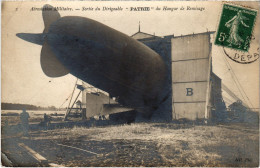 Delcampe - PC DIRIGEABLE PATRIE HANGAR DE REMISAGE AIRSHIP AVIATION (a39395) - Zeppeline