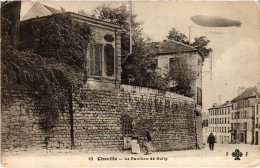 Delcampe - PC DIRIGEABLE CHAVILLE PAVILLON DE SULLY AIRSHIP AVIATION (a39322) - Zeppeline