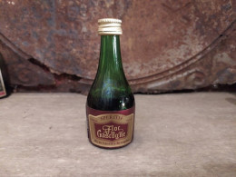 Ancienne Mignonnette Flot De Gascogne Liqueur Armagnac - Miniaturflaschen