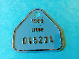 Une Plaques Taxe Vélo - Number Plates