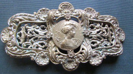 BELLE BOUCLE De CEINTURE ART NOUVEAU FEMME CHAPEAU  été  1900 / MODE Jugendstil - Altri & Non Classificati