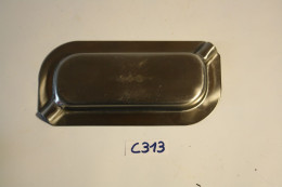 C313 Ancien Cendrier  - LTD - SARL FRANCE - PILATTUS BRITTEN NORMAN - Metal