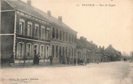 [-5%] BELGIQUE - Alveringem - Stavele - Rue Du Cygne - Animé - Gebr. De Carne - Le Deley - Carte Postale Ancienne - Alveringem