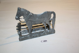 C281 PORTE LETTRE -  Cheval - Administration Vintage - Etain - Pisapapeles