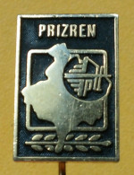 BADGE Z-45-2 - PTT, POST, TELEPHONE, PHONE, PRIZREN. YUGOSLAVIA - Mail Services